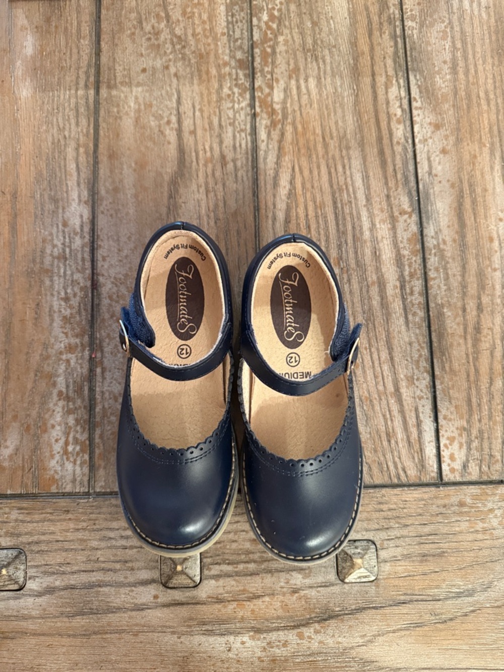 FootMates Girls' Navy Scalloped Mary Jane Dress Shoes